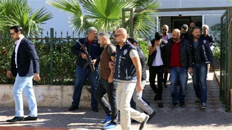A­n­t­a­l­y­a­­d­a­ ­z­o­r­l­a­ ­s­e­n­e­t­ ­i­m­z­a­l­a­t­t­ı­r­ı­l­d­ı­ğ­ı­ ­i­d­d­i­a­s­ı­ ­-­ ­S­o­n­ ­D­a­k­i­k­a­ ­H­a­b­e­r­l­e­r­